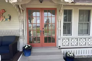 61 Ocean Ave, Oak Bluffs, MA 02557 - Photo 12