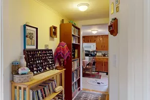 264 Davis St, Greenfield, MA 01301 - Photo 16