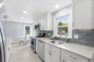 596 Elm St, Marlborough, MA 01752 - Photo 4