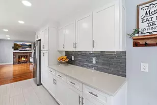 596 Elm St, Marlborough, MA 01752 - Photo 8