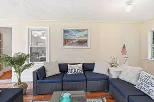 596 Elm St, Marlborough, MA 01752 - Photo 32