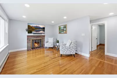 596 Elm St, Marlborough, MA 01752 - Photo 10