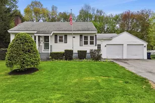 596 Elm St, Marlborough, MA 01752 - Photo 2