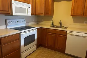 80 Salisbury, Worcester, MA 01609 - Photo 10