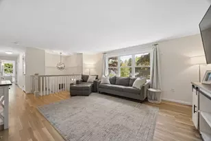 6 Thayer St, Northborough, MA 01532 - Photo 4