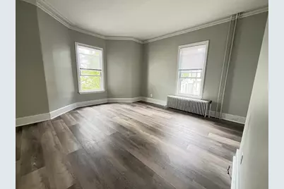 3 Warren St #1F, Danvers, MA 01923 - Photo 2