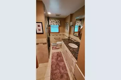 21 Biscayne Ave, Saugus, MA 01906 - Photo 10