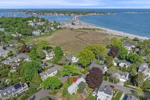 28 Orchard St, Marblehead, MA 01945 - Photo 1