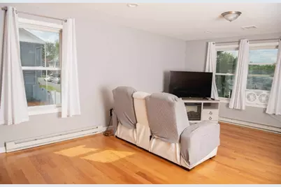 43 Grace St, Chicopee, MA 01020 - Photo 16
