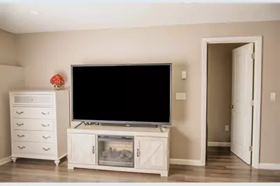 43 Grace St, Chicopee, MA 01020 - Photo 24