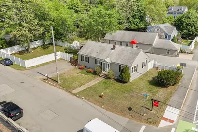 1 Egmont Ave, Billerica, MA 01821 - Photo 2