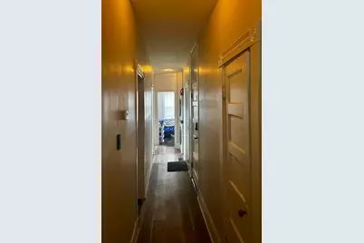 9 Chilcott Pl #1, Boston, MA 02130 - Photo 4