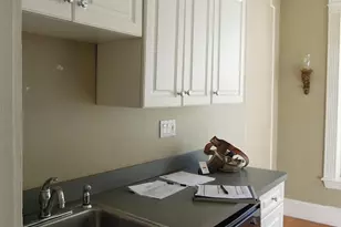8 Garrison St, Boston, MA 02116 - Photo 12