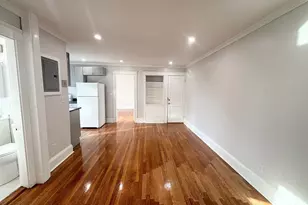 36 Spring St, Malden, MA 02148 - Photo 4