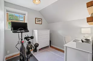 44 Pleasant St, Hopkinton, MA 01748 - Photo 26
