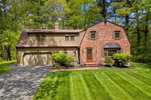 19 Pierce Ave, Westford, MA 01886 - Photo 34