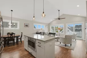 91 Newfield St, Plymouth, MA 02360 - Photo 2