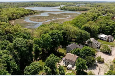 9 Shore Garden Rd, Hull, MA 02045 - Photo 30