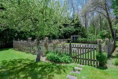 595 New Bedford Road, Rochester, MA 02770 - Photo 36