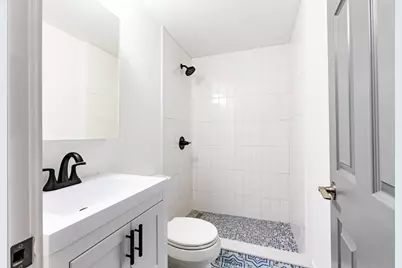 178 L Street #3, Boston, MA 02127 - Photo 10