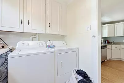 26 McCarthy St, Franklin, MA 02038 - Photo 8