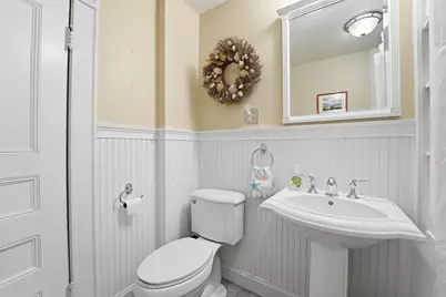 114 Maplewood Ter, Springfield, MA 01108 - Photo 32