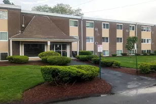 26 Willis St, Framingham, MA 01702 - Photo 1