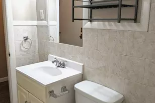 26 Willis St, Framingham, MA 01702 - Photo 14