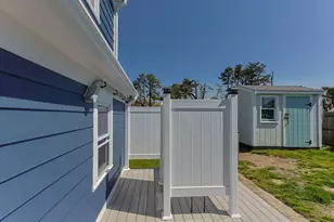 10 Cranberry Ln, Dennis, MA 02639 - Photo 34