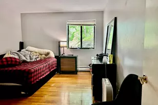 10 Linda Ln, Boston, MA 02125 - Photo 2