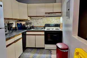 10 Linda Ln, Boston, MA 02125 - Photo 8