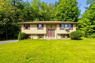 6 Pinewood Dr, Southampton, MA 01073 - Photo 1