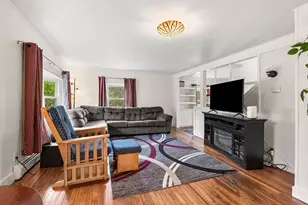 18 Forest Ave, Essex, MA 01929 - Photo 8