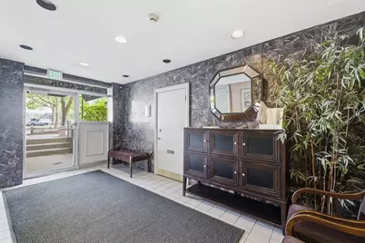 1051 Beacon #408, Brookline, MA 02446 - Photo 8