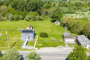 576 Faunce Corner Rd, Dartmouth, MA 02747 - Photo 2