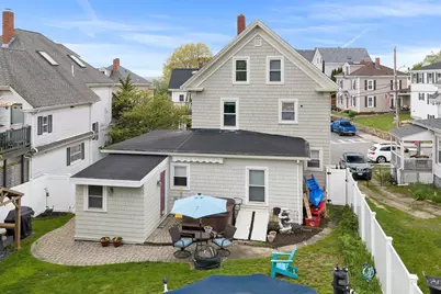 19 Trask St #1, Gloucester, MA 01930 - Photo 16