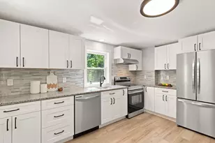 1049 Pleasant St, Canton, MA 02021 - Photo 6