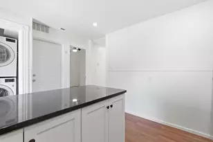 151 L St, Boston, MA 02127 - Photo 4