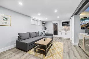 66 Newhall St, Revere, MA 02151 - Photo 16