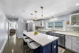 66 Newhall St, Revere, MA 02151 - Photo 4