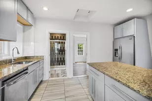50 Perrin St, Boston, MA 02119 - Photo 22