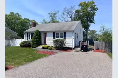 30 Stearns Ave, Brockton, MA 02302 - Photo 1