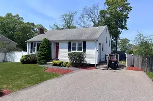 30 Stearns Ave, Brockton, MA 02302 - Photo 1