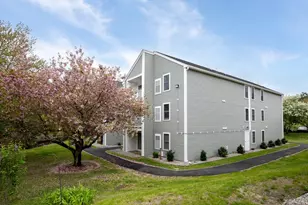 7A Marc Dr, Plymouth, MA 02360 - Photo 2