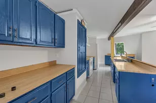 243 Oak St, Holliston, MA 01746 - Photo 6