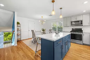 7 Blackhall Ct, Marion, MA 02738 - Photo 6
