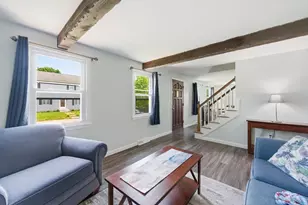 12 Allen St, Dracut, MA 01826 - Photo 8