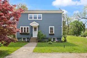 5R Brooks Rd, Gloucester, MA 01930 - Photo 2