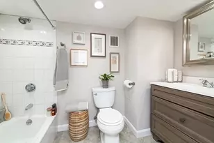 57 Fulton St, Boston, MA 02109 - Photo 14