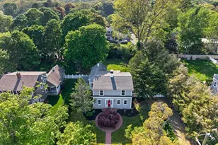 120 Ocean View Ave, Barnstable, MA 02635 - Photo 2